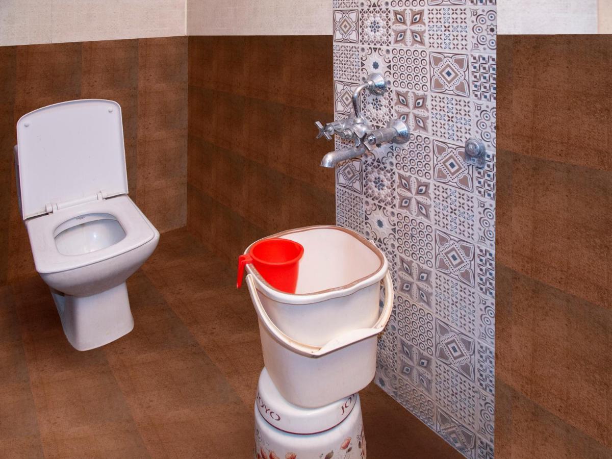 Vrindavan Comfort Inn Haiderabad Buitenkant foto